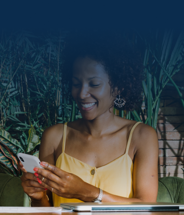 mobile-stylish-young-woman-sitting